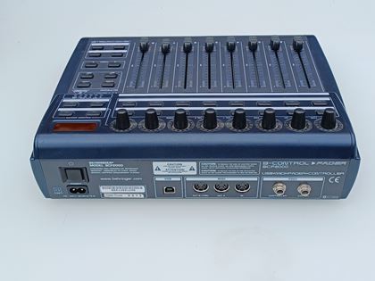 Behringer-BCF2000